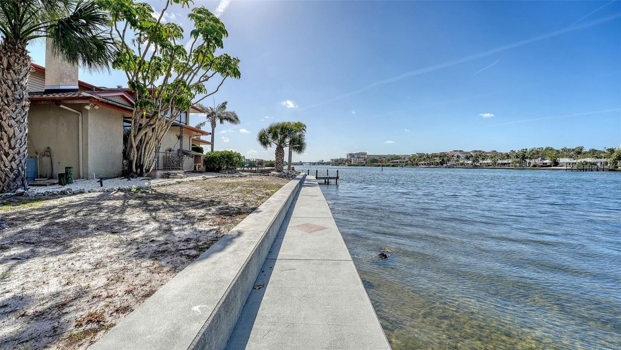 1444 Ridgewood Lane, Sarasota, FL 34231 Photo