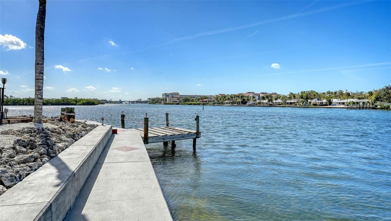 1444 Ridgewood Lane, Sarasota, FL 34231 Photo