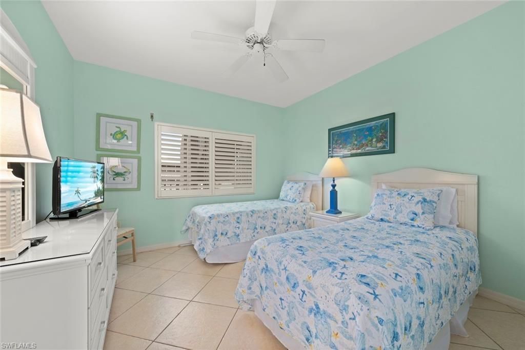 255 Periwinkle Way, Unit 5B, Sanibel, FL 33957 Photo