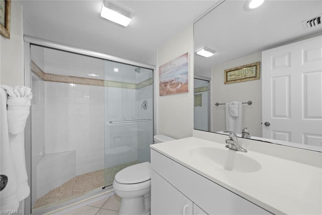 255 Periwinkle Way, Unit 5B, Sanibel, FL 33957 Photo