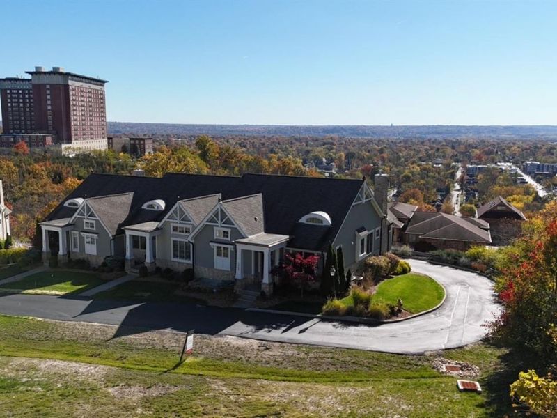 5900 Woodland Lane, Unit 11, Columbia Twp, OH 45227 Photo 7