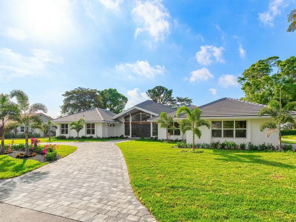 4580 Oak Tree Court, Delray Beach, FL 33445