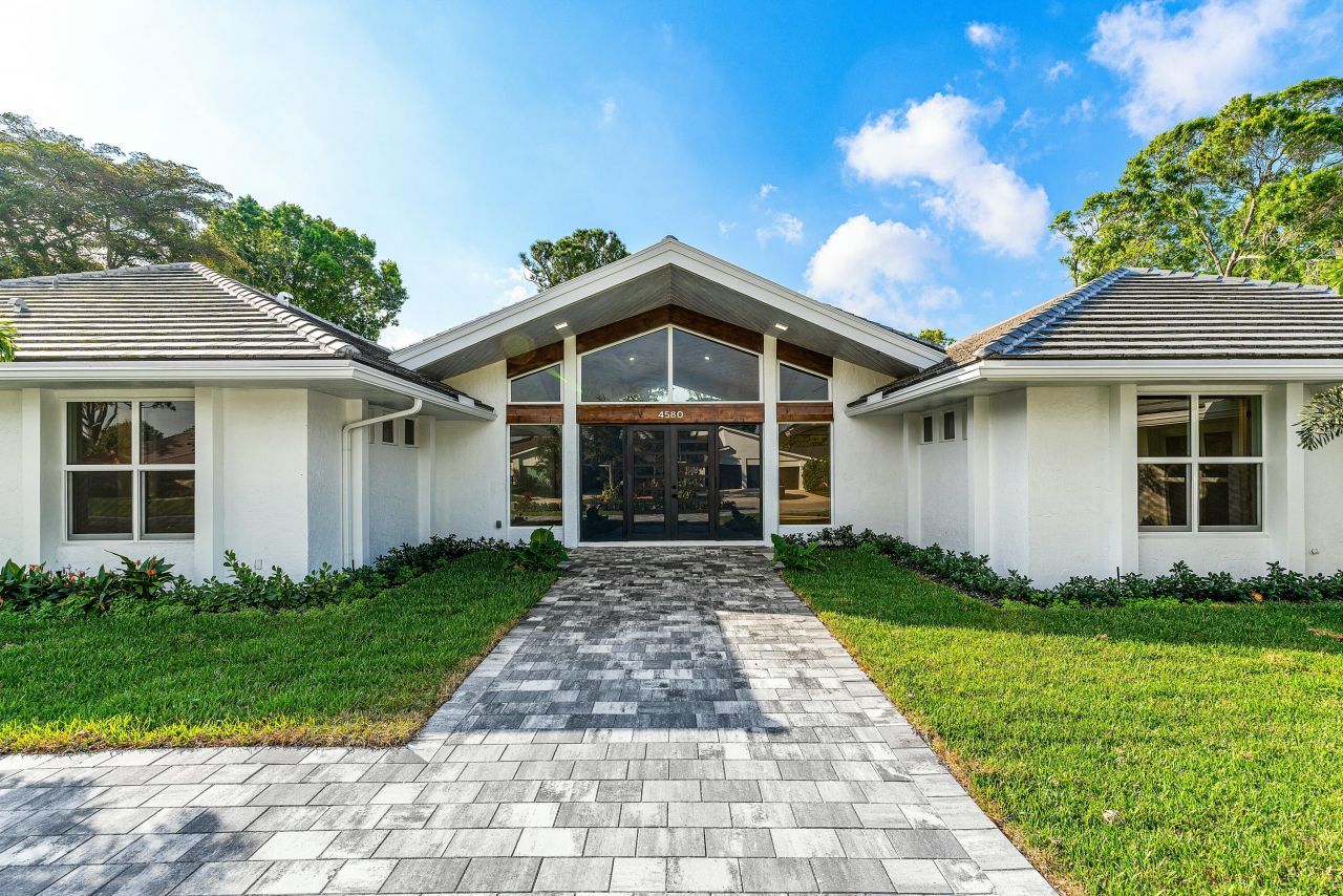 4580 Oak Tree Court, Delray Beach, FL 33445 Photo