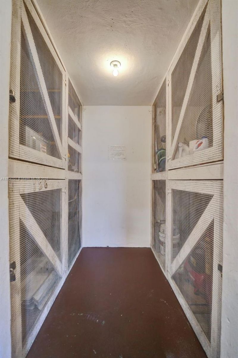 700 Layne Blvd, Unit 123, Hallandale Beach, FL 33009 Photo