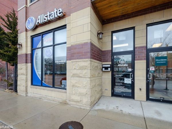 2134 W Lawrence Avenue, Chicago, IL 60625