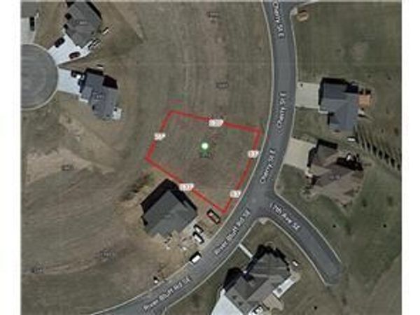 1693 Cherry Street E, Mazeppa, MN 55956