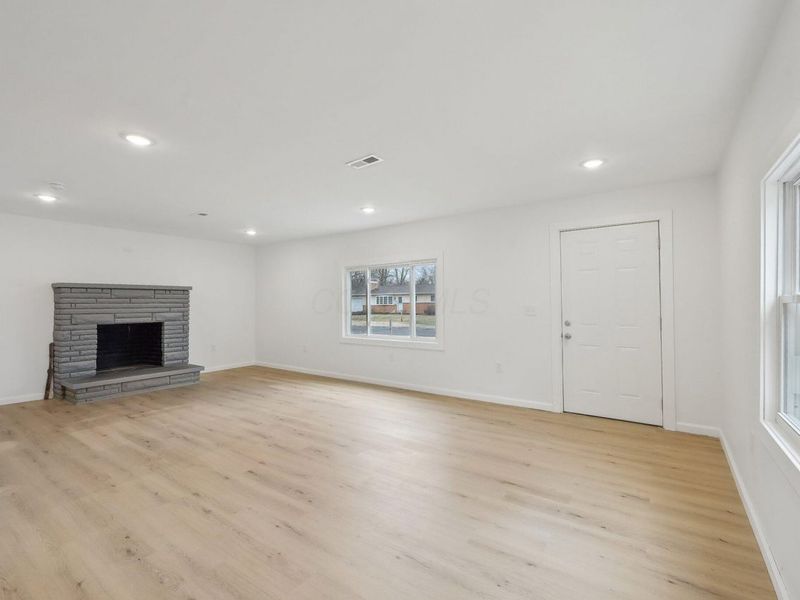 511 W Kanawha Avenue, Columbus, OH 43214 Photo 3