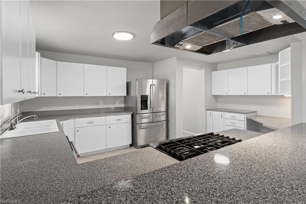 8925 Dorchester St, Fort Myers, FL 33907 Photo