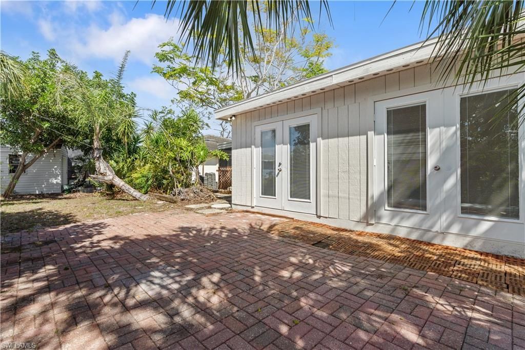 8925 Dorchester St, Fort Myers, FL 33907 Photo