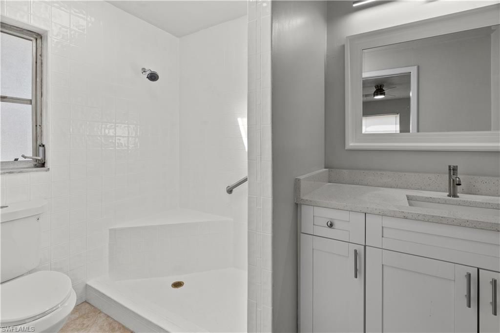 8925 Dorchester St, Fort Myers, FL 33907 Photo