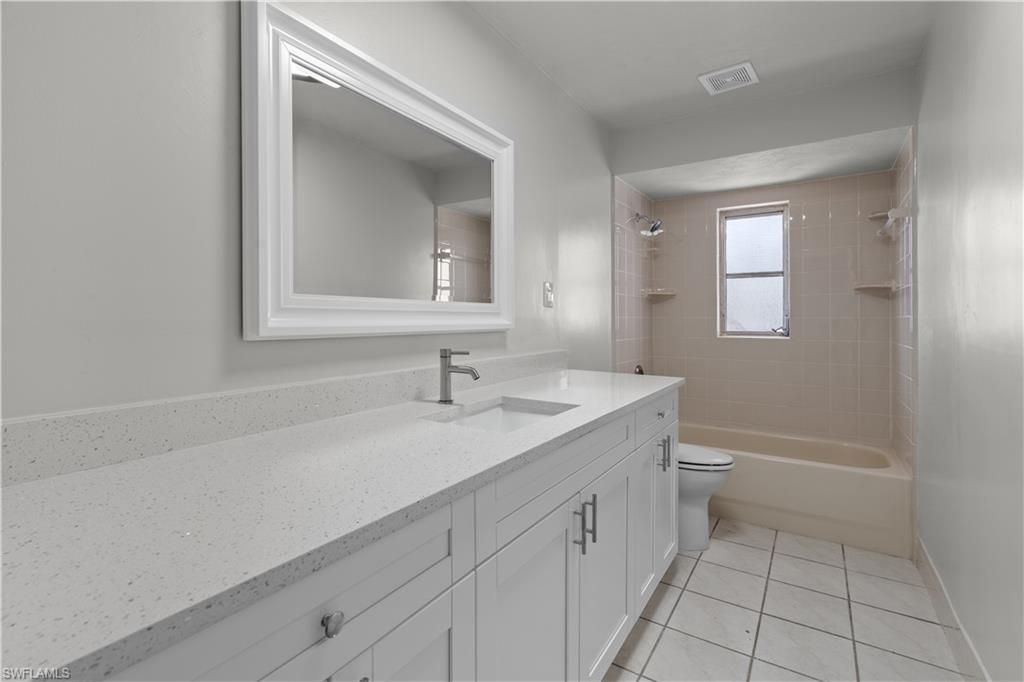 8925 Dorchester St, Fort Myers, FL 33907 Photo