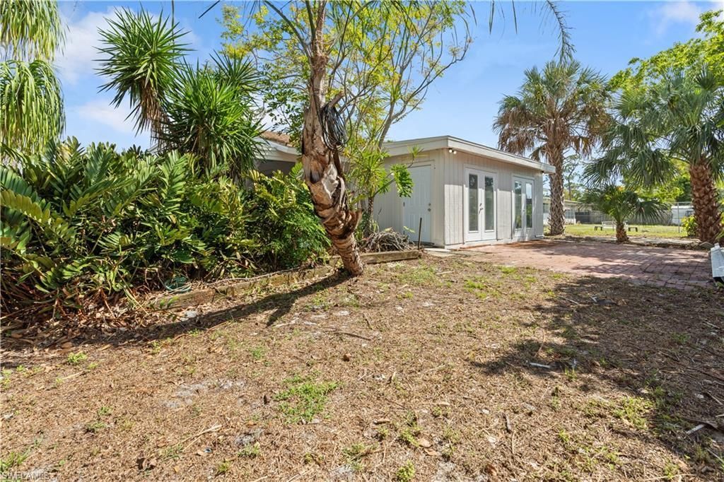 8925 Dorchester St, Fort Myers, FL 33907 Photo