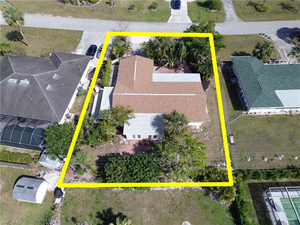 8925 Dorchester St, Fort Myers, FL 33907 Photo