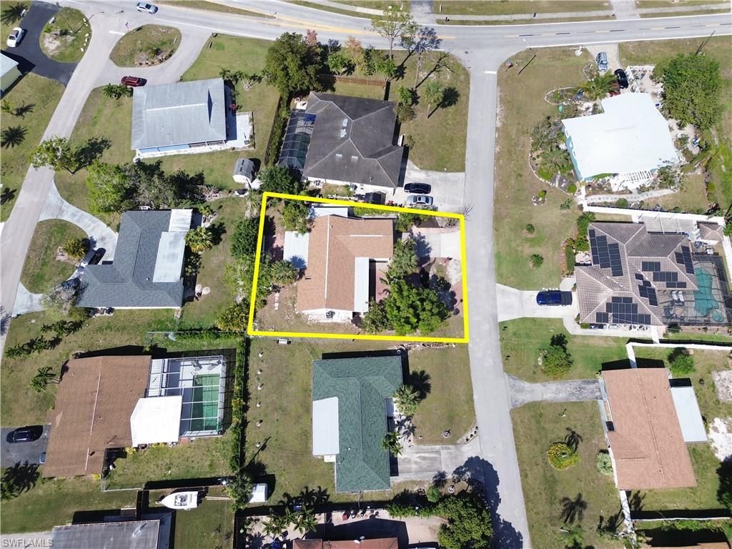 8925 Dorchester St, Fort Myers, FL 33907 Photo