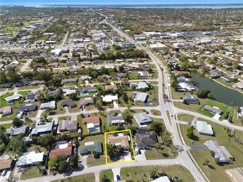 8925 Dorchester St, Fort Myers, FL 33907 Photo