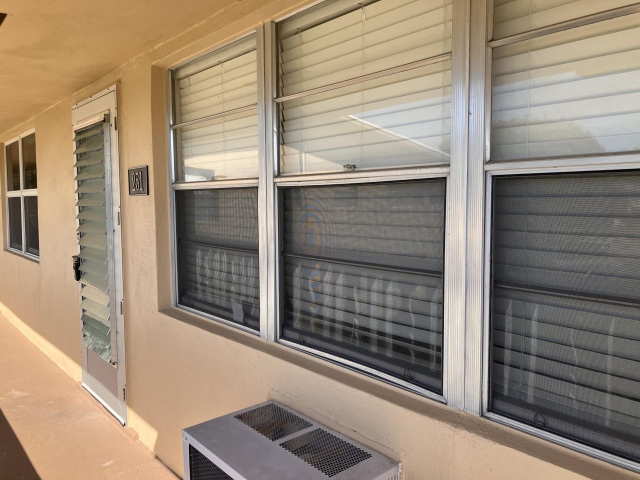 251 Dorchester K, West Palm Beach, FL 33417 Photo