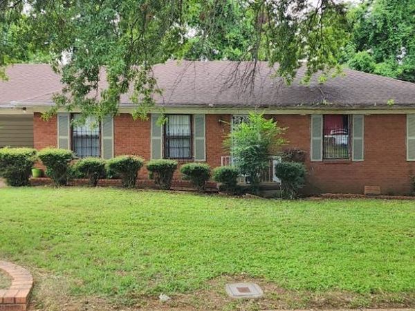 3313 EARL DR, Memphis, TN 38128