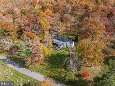 1068 SHEEP MEADOW ROAD, HOT SPRINGS, VA 24445