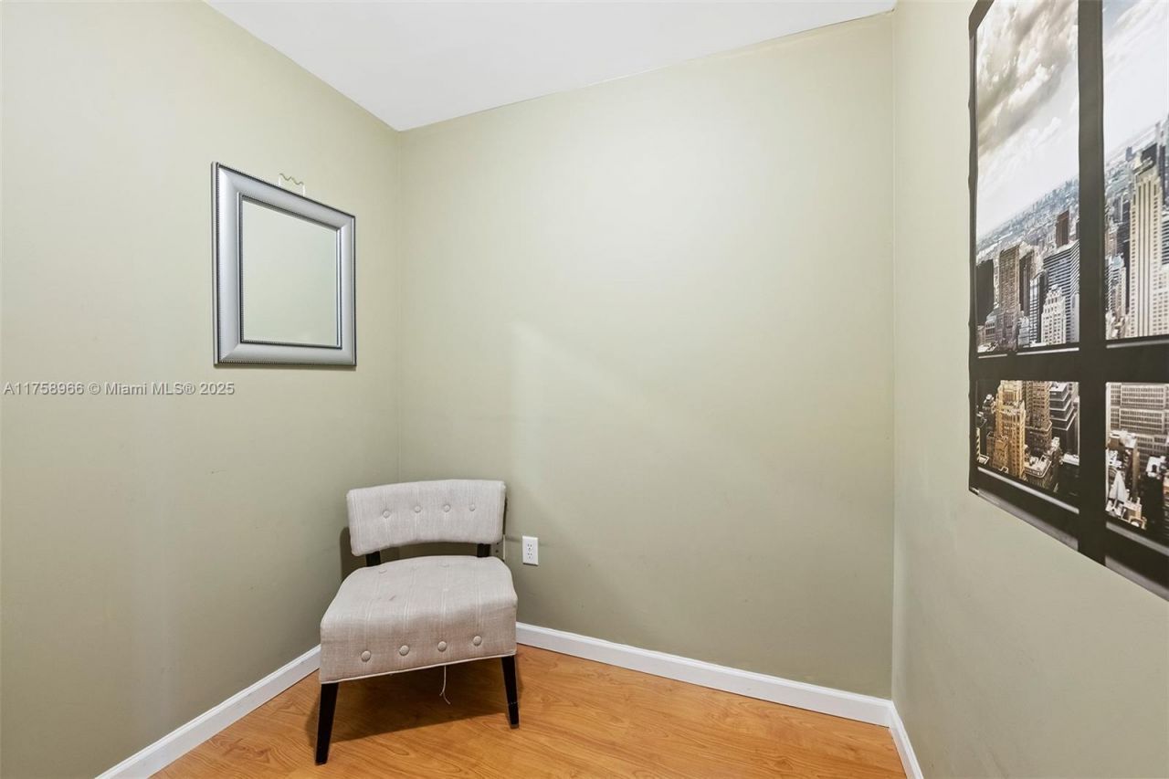 3131 NE 188th St, Unit 1-508, Aventura, FL 33180 Photo