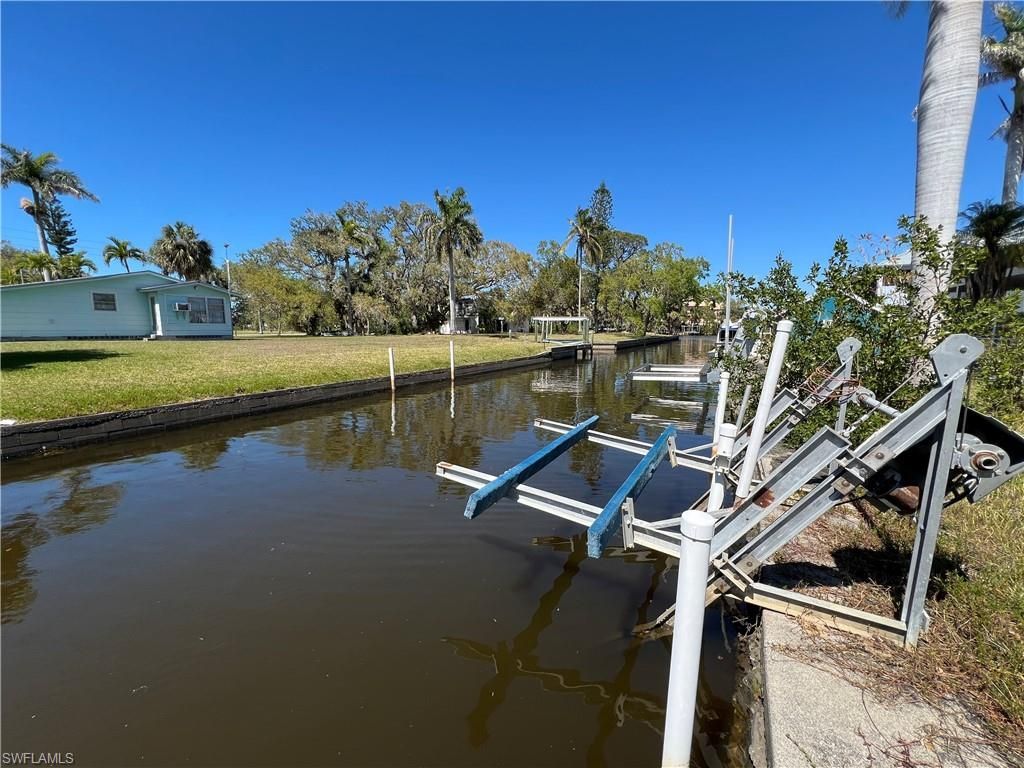 27575 Tarpon Way, Bonita Springs, FL 34134 Photo