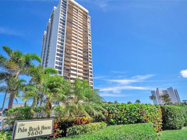 5600 N Flagler Dr, Unit 304, West Palm Beach, FL 33407