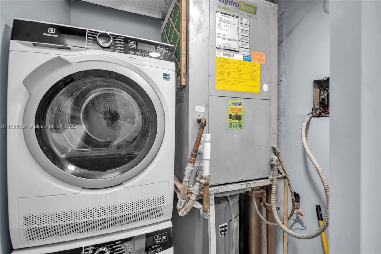 5600 N Flagler Dr, Unit 304, West Palm Beach, FL 33407 Photo