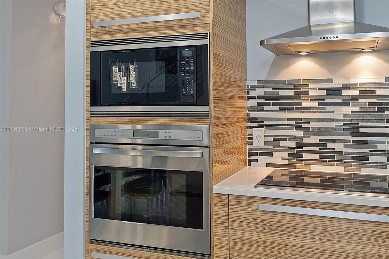 2020 N Bayshore Dr, Unit TH 104, Miami, FL 33137 Photo