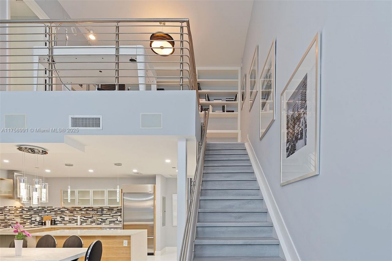 2020 N Bayshore Dr, Unit TH 104, Miami, FL 33137 Photo