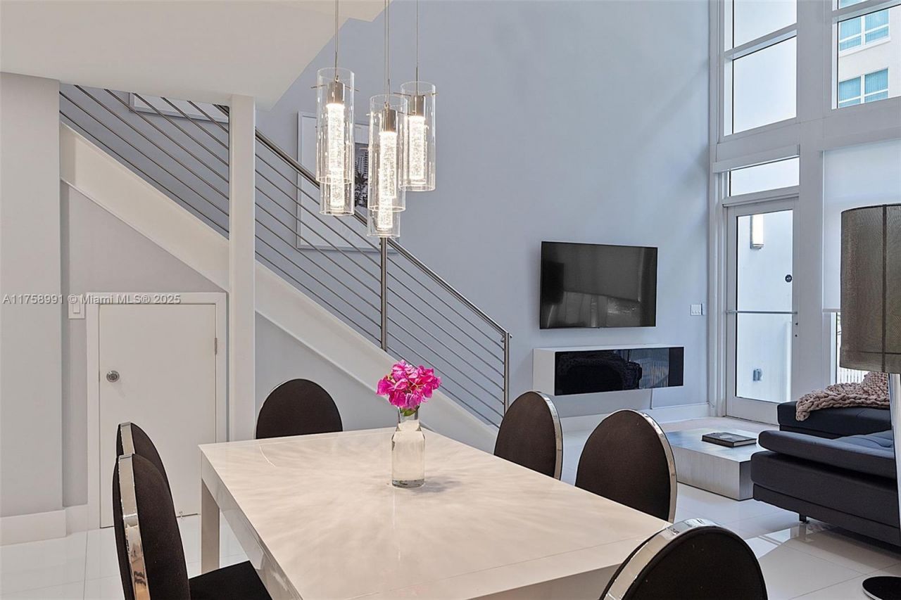 2020 N Bayshore Dr, Unit TH 104, Miami, FL 33137 Photo