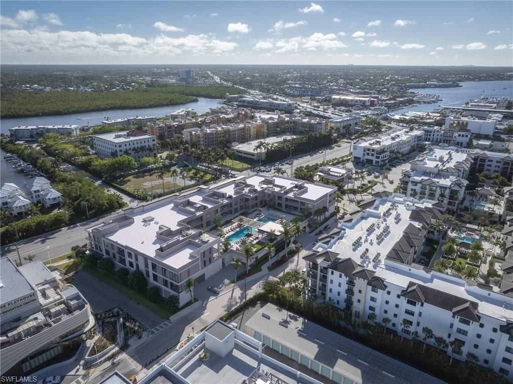 233 12th St S, Unit 307, Naples, FL 34102 Photo