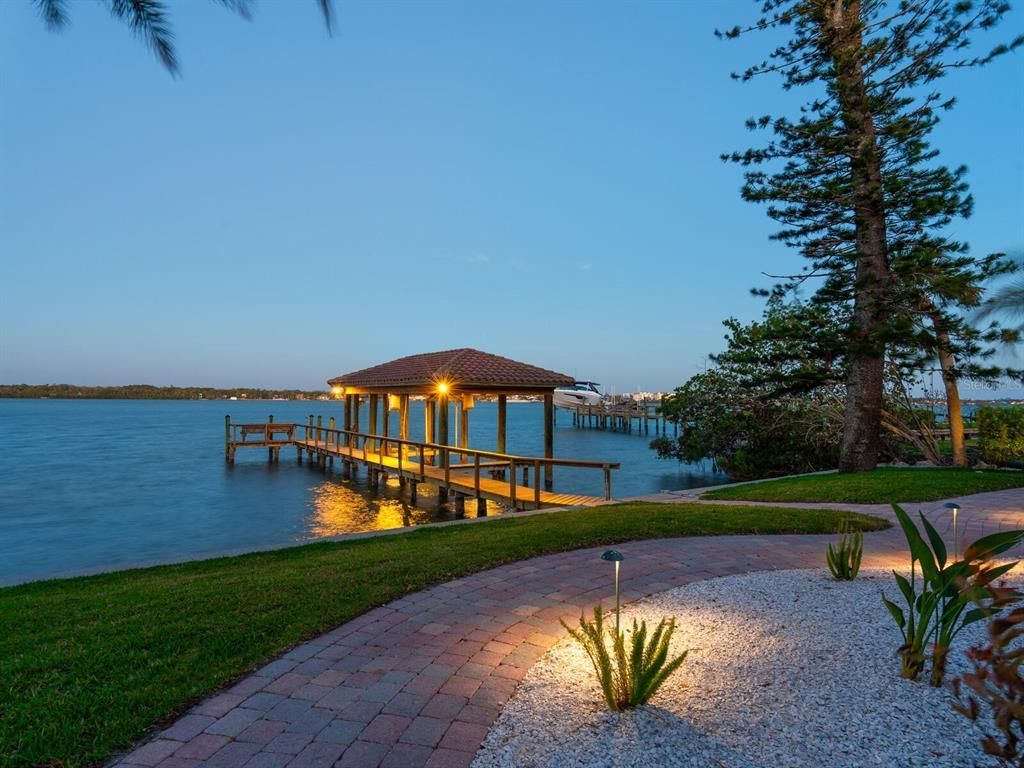 1216 N Casey Key Road, Osprey, FL 34229 Photo