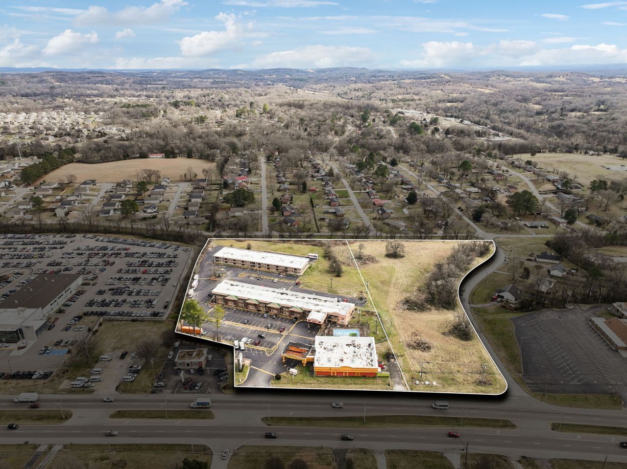 1208 Nashville Hwy, Columbia, TN 38401 Main Photo