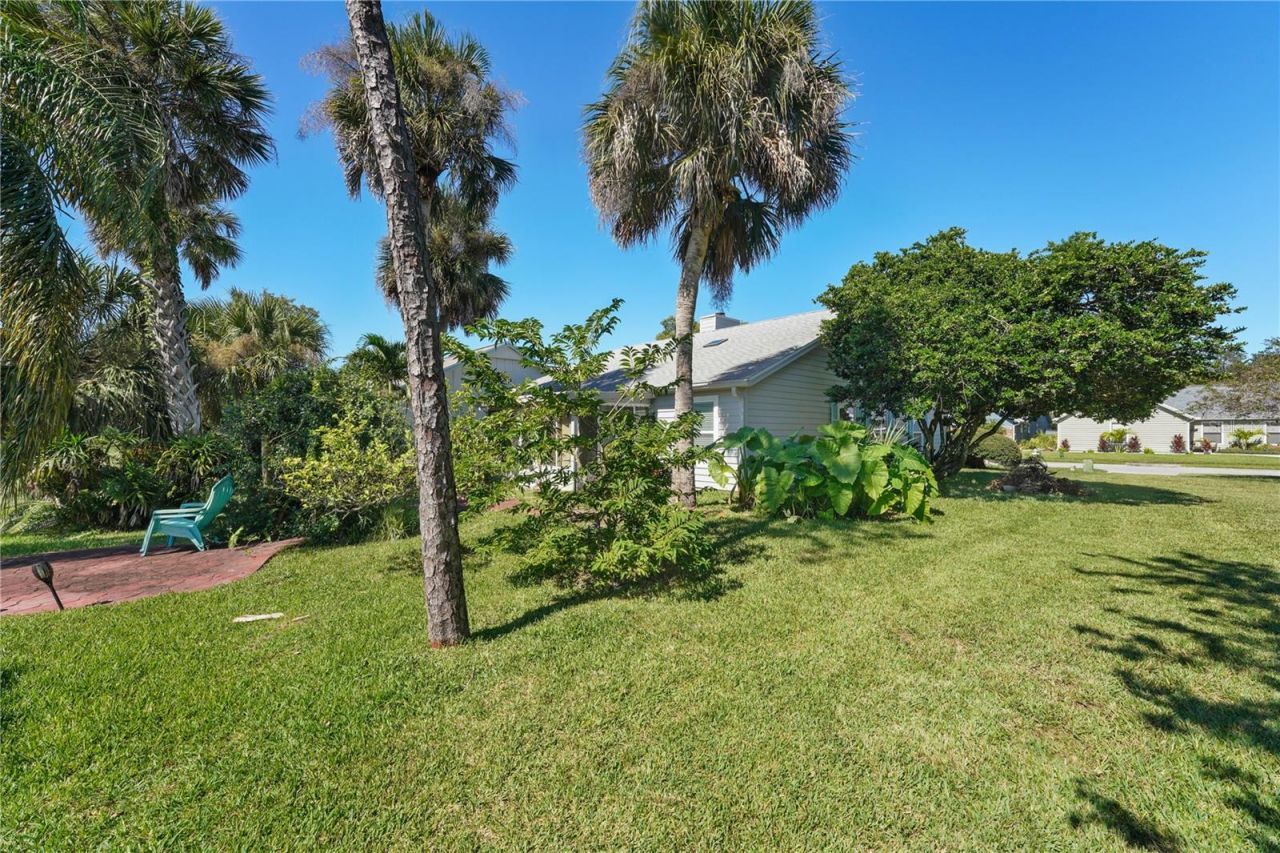 731 Pine Shores Circle, New Smyrna Beach, FL 32168 Photo