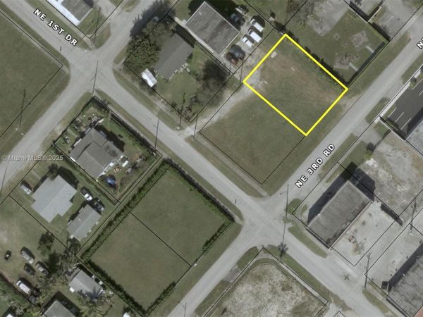 120 NW 3rd St, Homestead, FL 33030