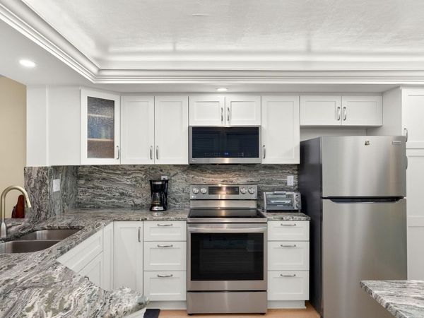 979 E Gulf Dr, Unit D441, Sanibel, FL 33957