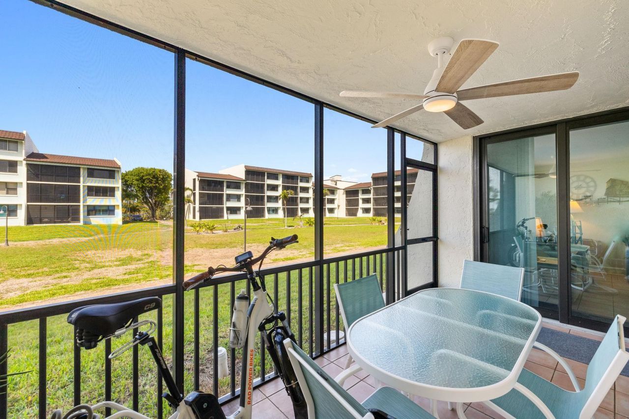 979 E Gulf Dr, Unit D441, Sanibel, FL 33957 Photo