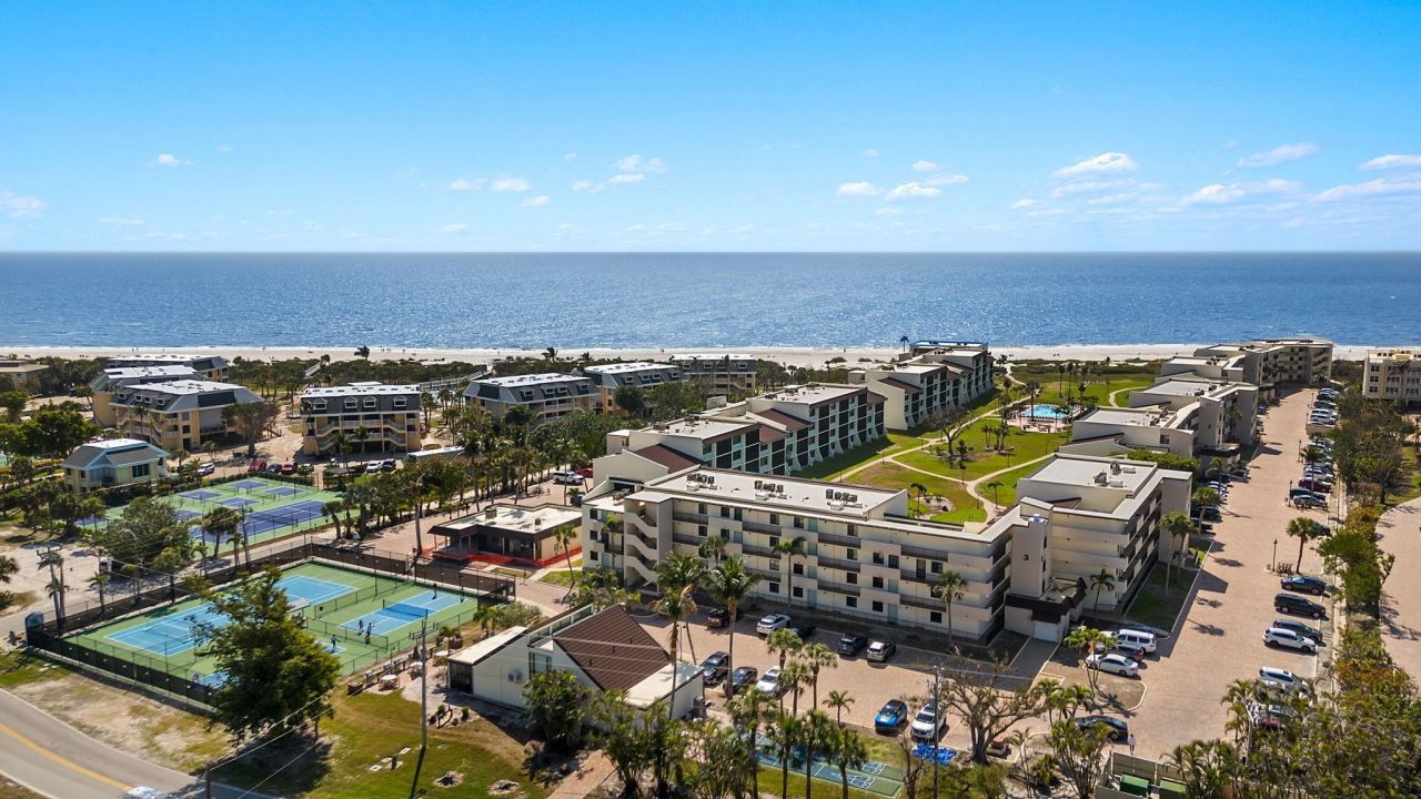 979 E Gulf Dr, Unit D441, Sanibel, FL 33957 Photo