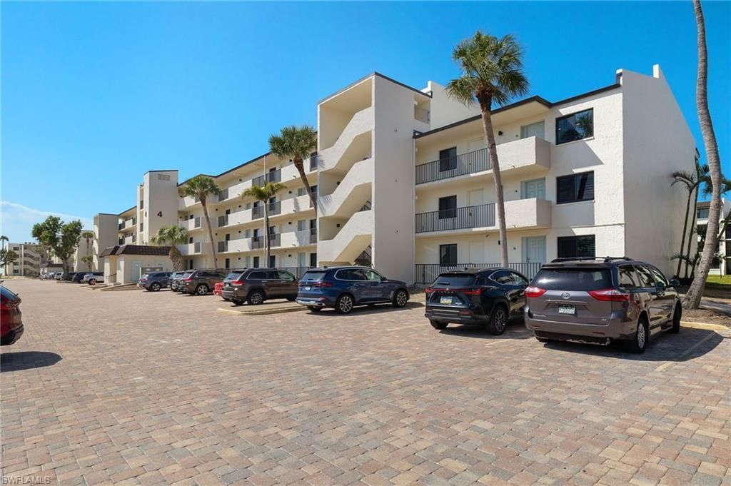 979 E Gulf Dr, Unit D441, Sanibel, FL 33957 Photo