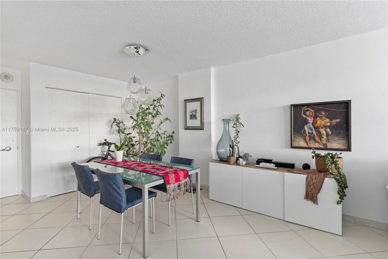6770 Indian Creek Dr, Unit 5K, Miami Beach, FL 33141 Photo