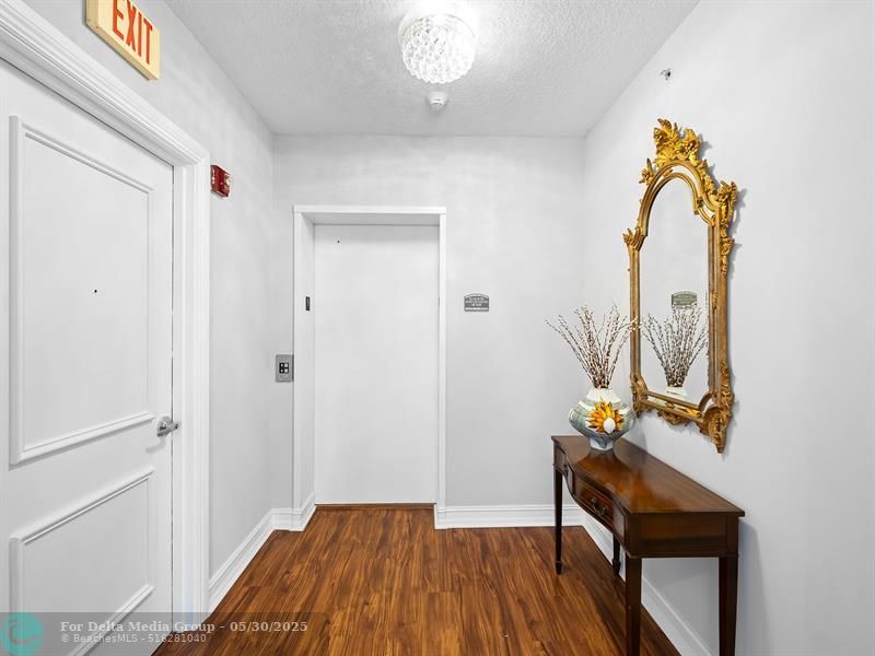 715 Bayshore Drive, Unit 904, Fort Lauderdale, FL 33304 Photo