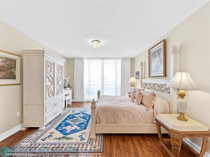 715 Bayshore Drive, Unit 904, Fort Lauderdale, FL 33304 Photo