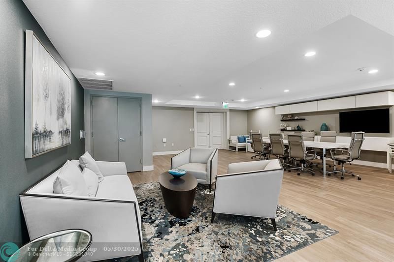 715 Bayshore Drive, Unit 904, Fort Lauderdale, FL 33304 Photo