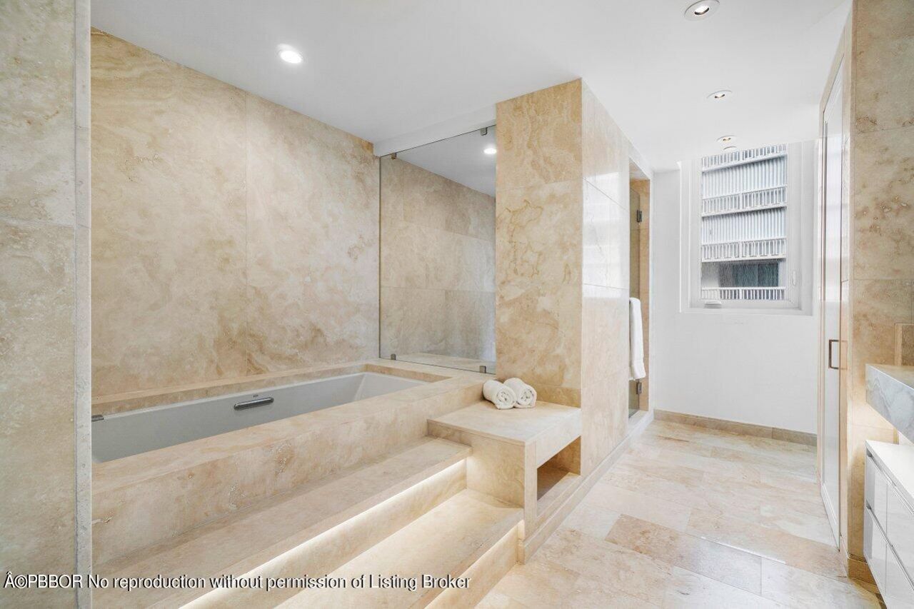 3550 S Ocean Boulevard, Unit 2D, South Palm Beach, FL 33480 Photo