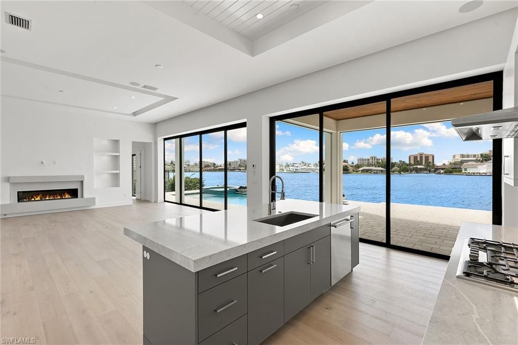 372 Lamplighter Dr, Marco Island, FL 34145 Photo