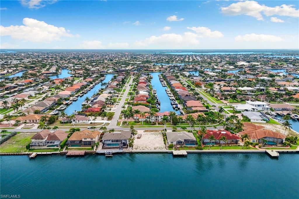 372 Lamplighter Dr, Marco Island, FL 34145 Photo