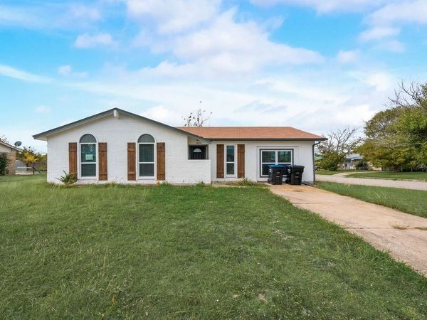 1804 Oliver Street, Greenville, TX 75401