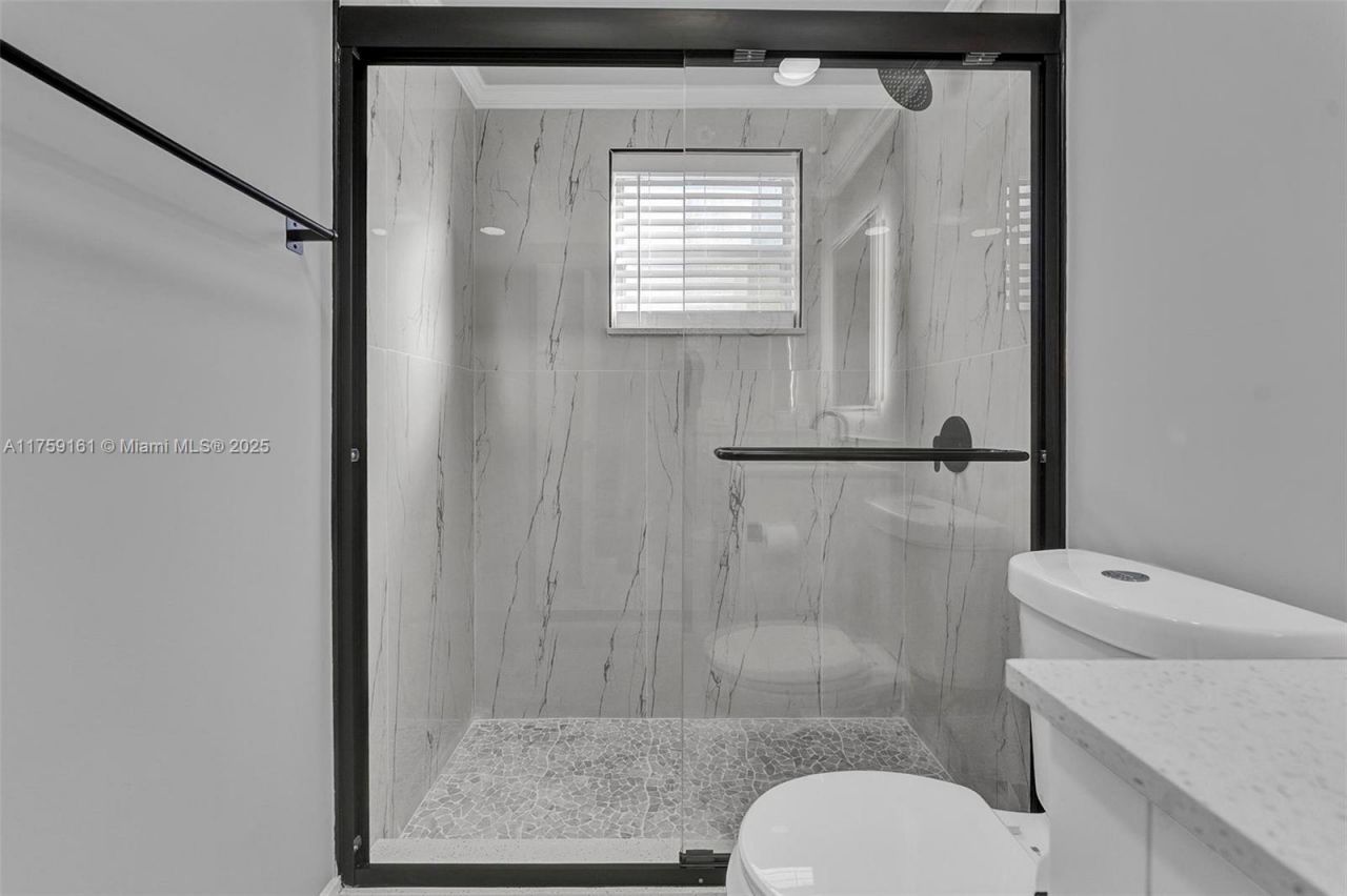 38 Flanders A, Unit 38, Delray Beach, FL 33484 Photo