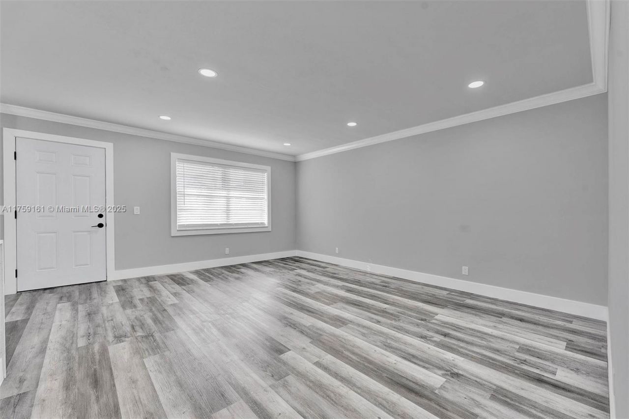 38 Flanders A, Unit 38, Delray Beach, FL 33484 Photo