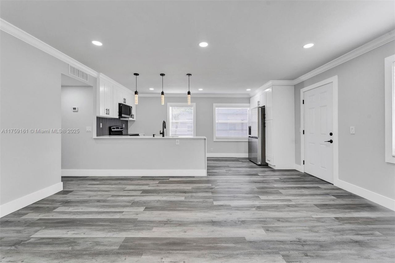 38 Flanders A, Unit 38, Delray Beach, FL 33484 Photo