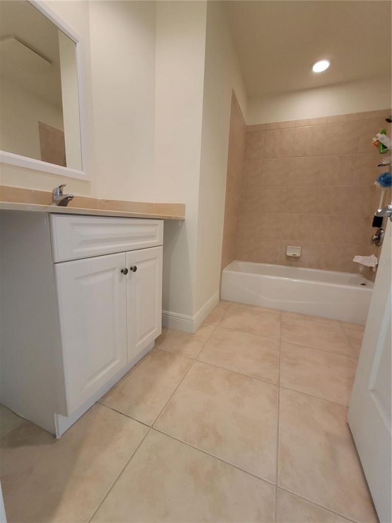 1771 Ringling Boulevard, Unit 902, Sarasota, FL 34236 Photo